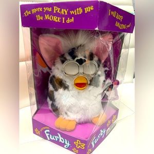👀 Original Super Rare Furby